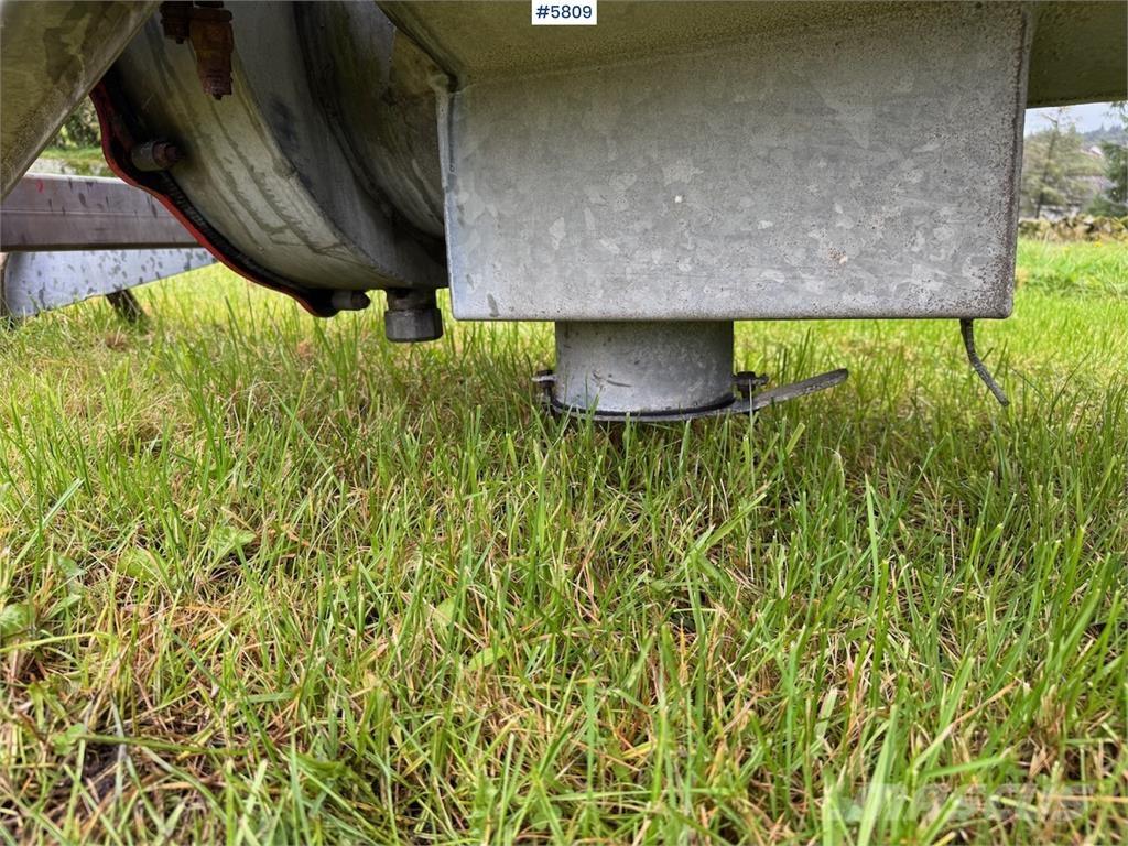 SAK Gjødselvogn Редосеялки