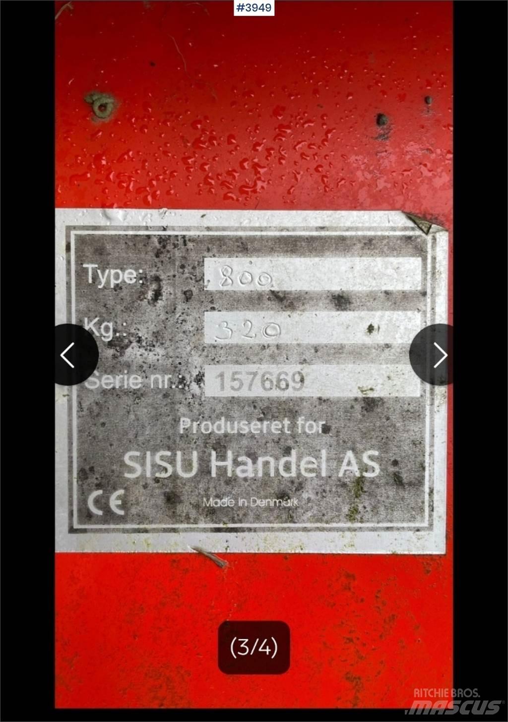 Sisu 800 Други пътни машини и машини за сняг