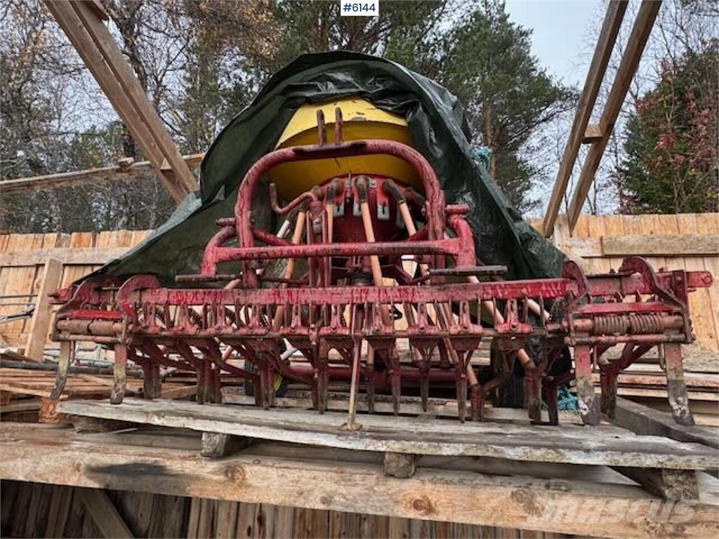  Stokland Såmaskin Редосеялки