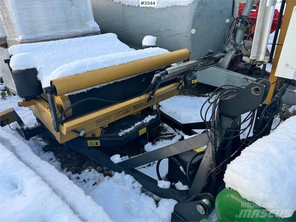 Tanco 280 APC Друга техника за жънене