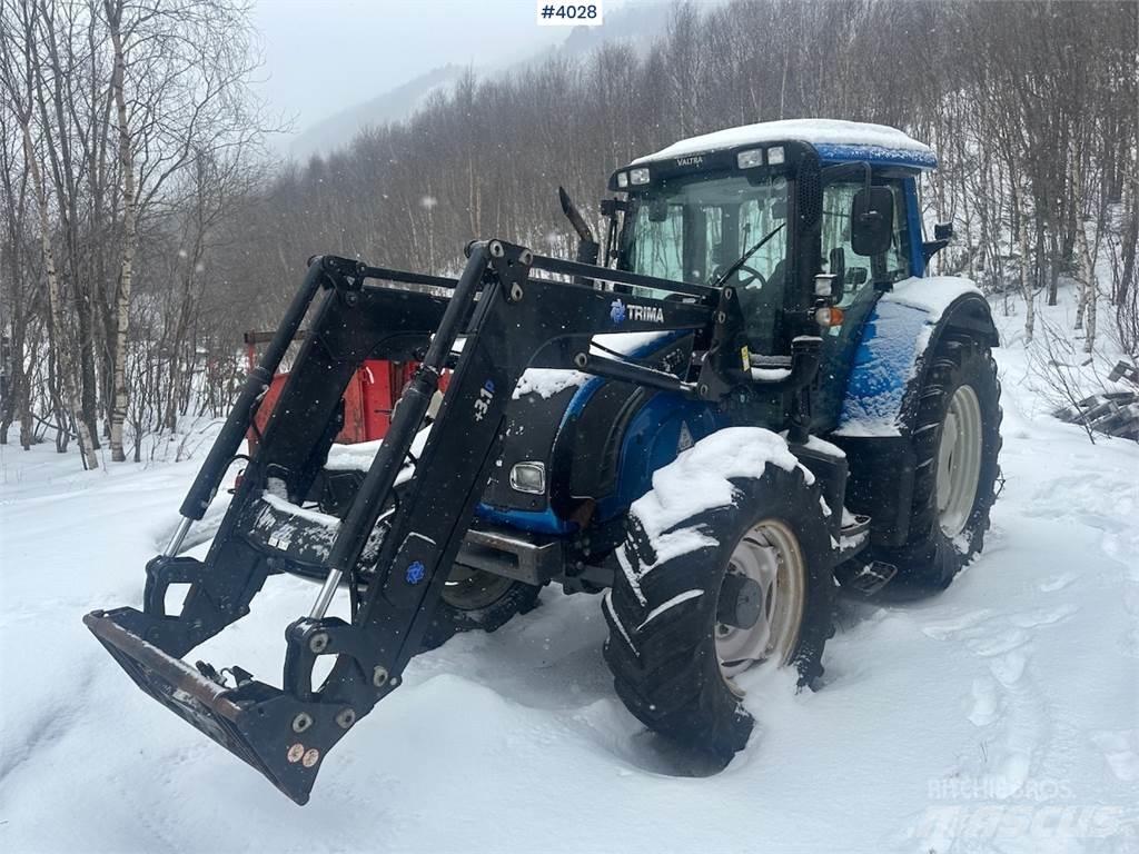 Valtra N122 Трактори