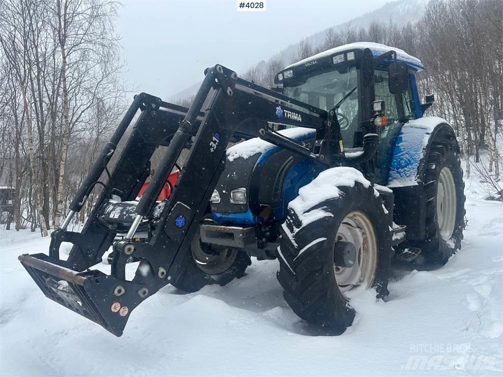 Valtra N122 Трактори