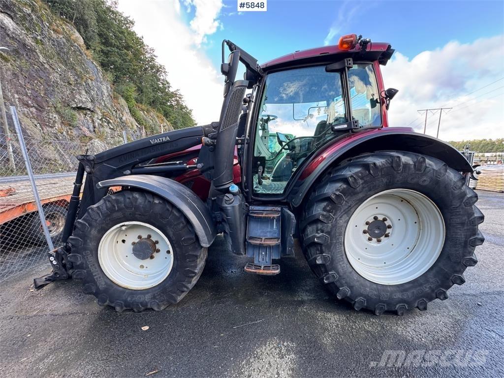 Valtra N174 Трактори