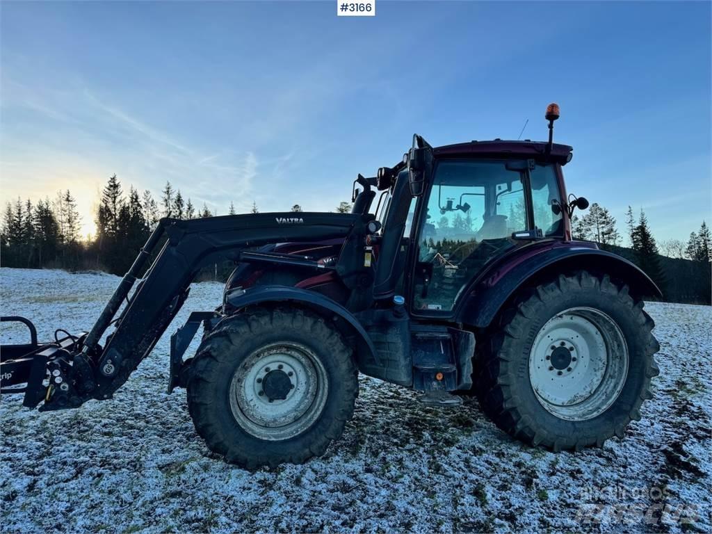 Valtra N174 4x4 Трактори