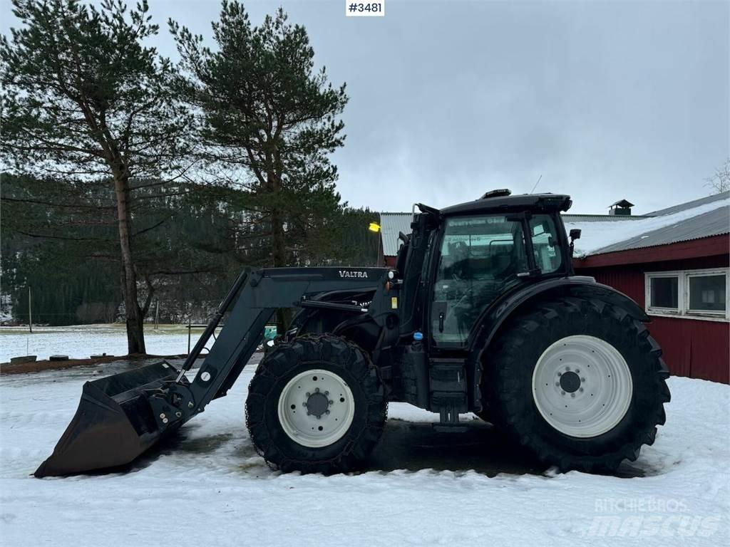 Valtra N174 4x4 Трактори