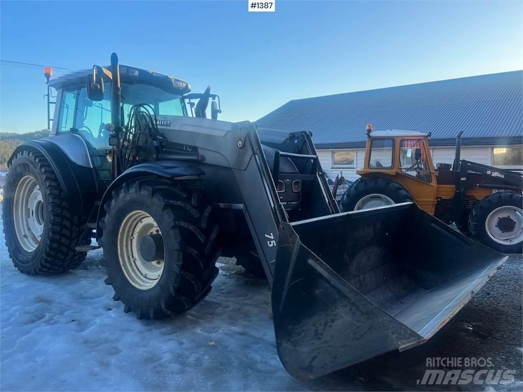 Valtra T190 Трактори