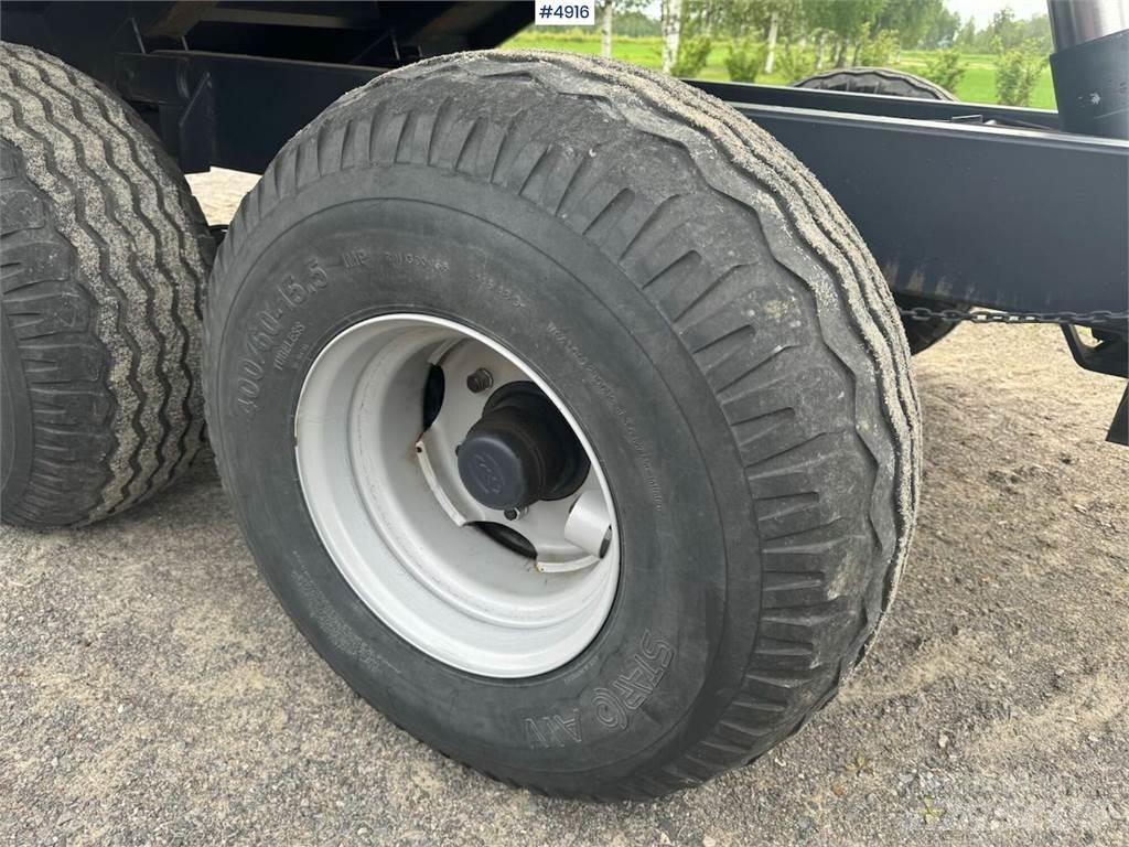 Weckman WS100 Ремаркета за зърно / силаж
