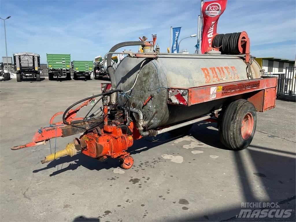 Bauer 4500 Цистерни за цимент