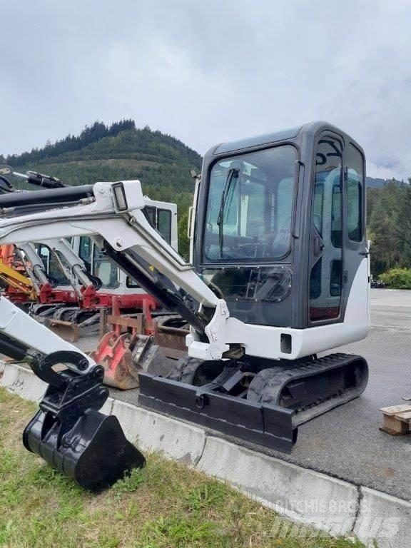 Bobcat 322G, Kabine Мини екскаватори < 7 т