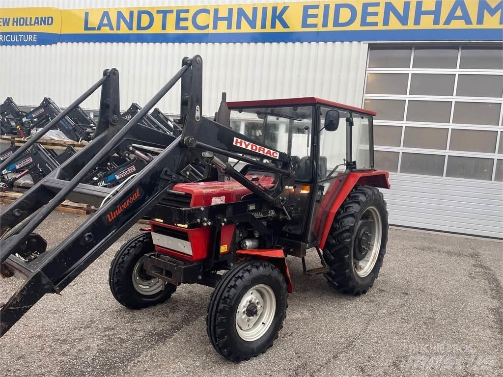 Case IH 533 Трактори