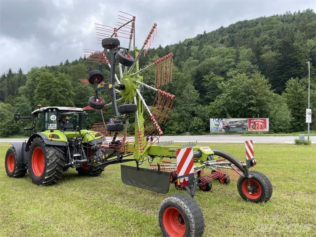 CLAAS Liner 2700 Валове
