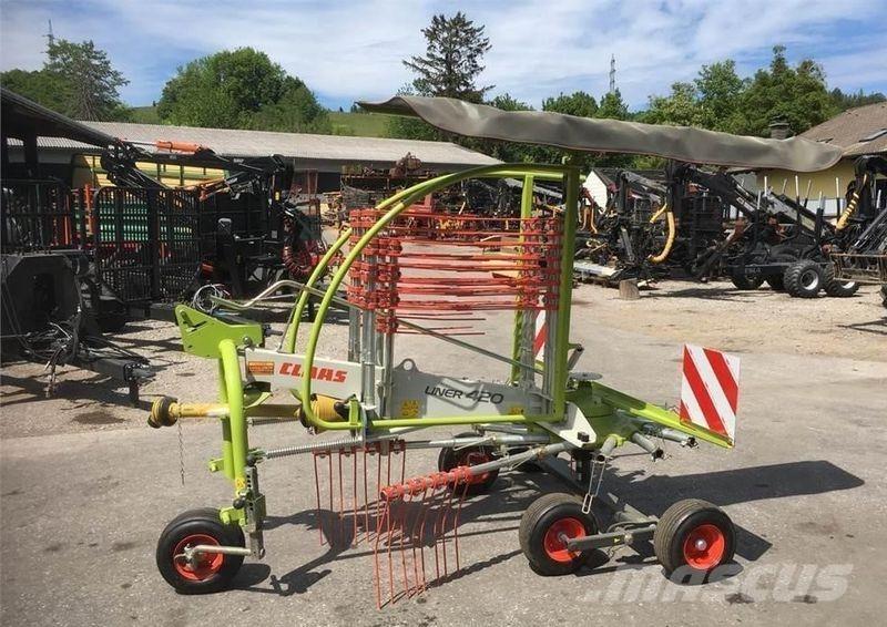 CLAAS Liner 420 Валове
