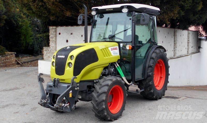 CLAAS Nexos 230 VL Трактори