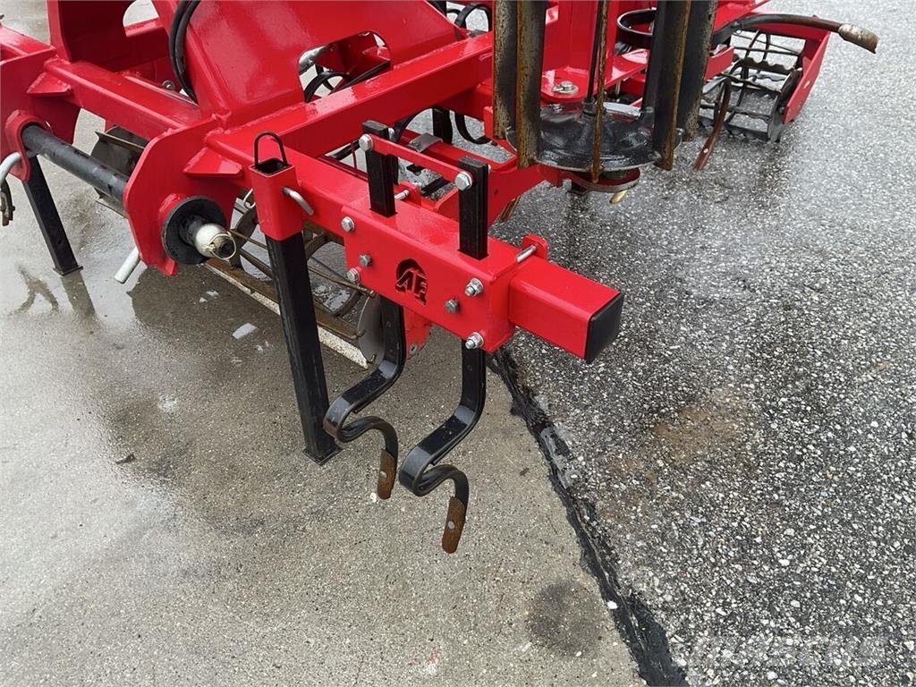  Coral Plus 420 Други машини за сеене и аксесоари