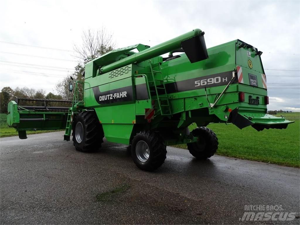 Deutz-Fahr 5690 H Комбайни