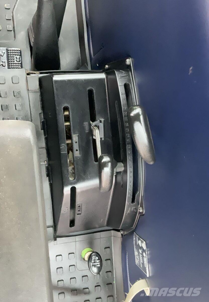 Deutz-Fahr DX 6.30 Трактори