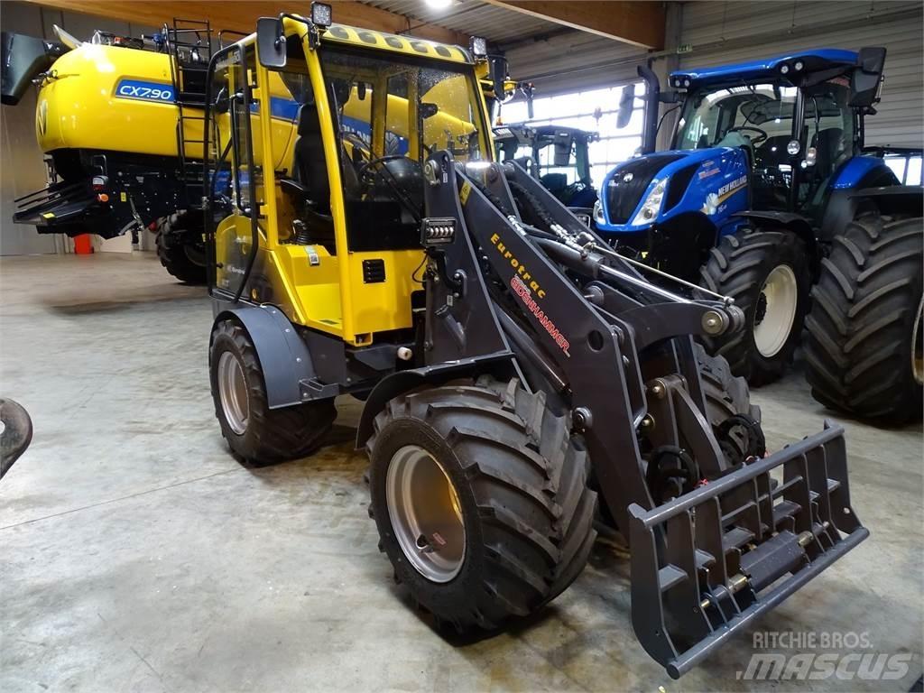 Eurotrac W 13 Челни товарачи и багери