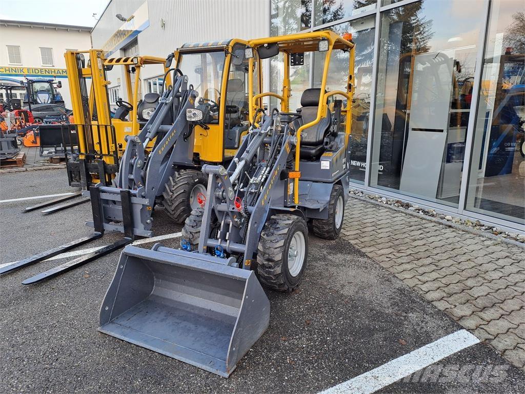 Eurotrac W10 Челни товарачи и багери