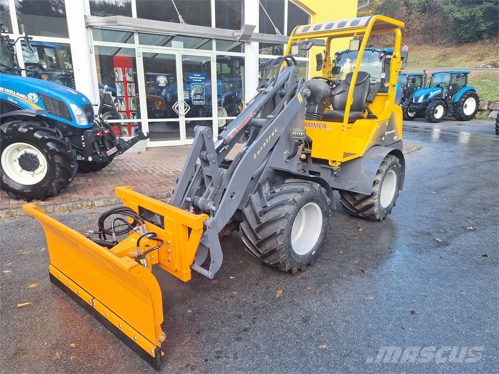 Eurotrac W12 F Челни товарачи и багери