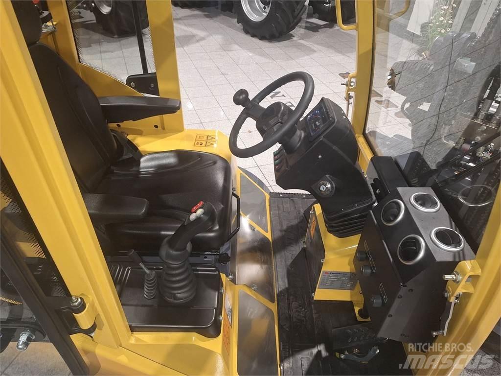Eurotrac W12S Челни товарачи и багери