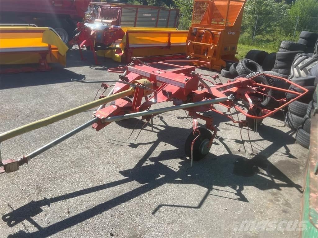 Fella TH 530 Гребла и сенообръщачки