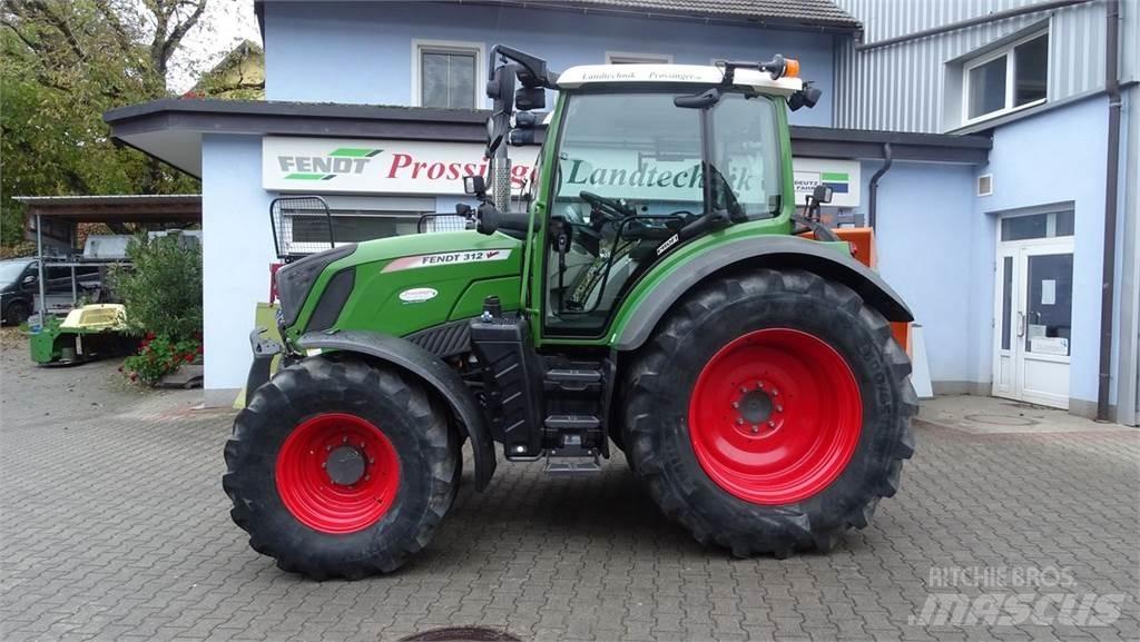 Fendt 312 Vario Трактори