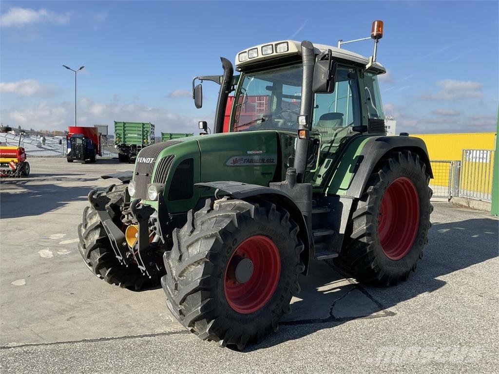 Fendt 412 Vario Трактори