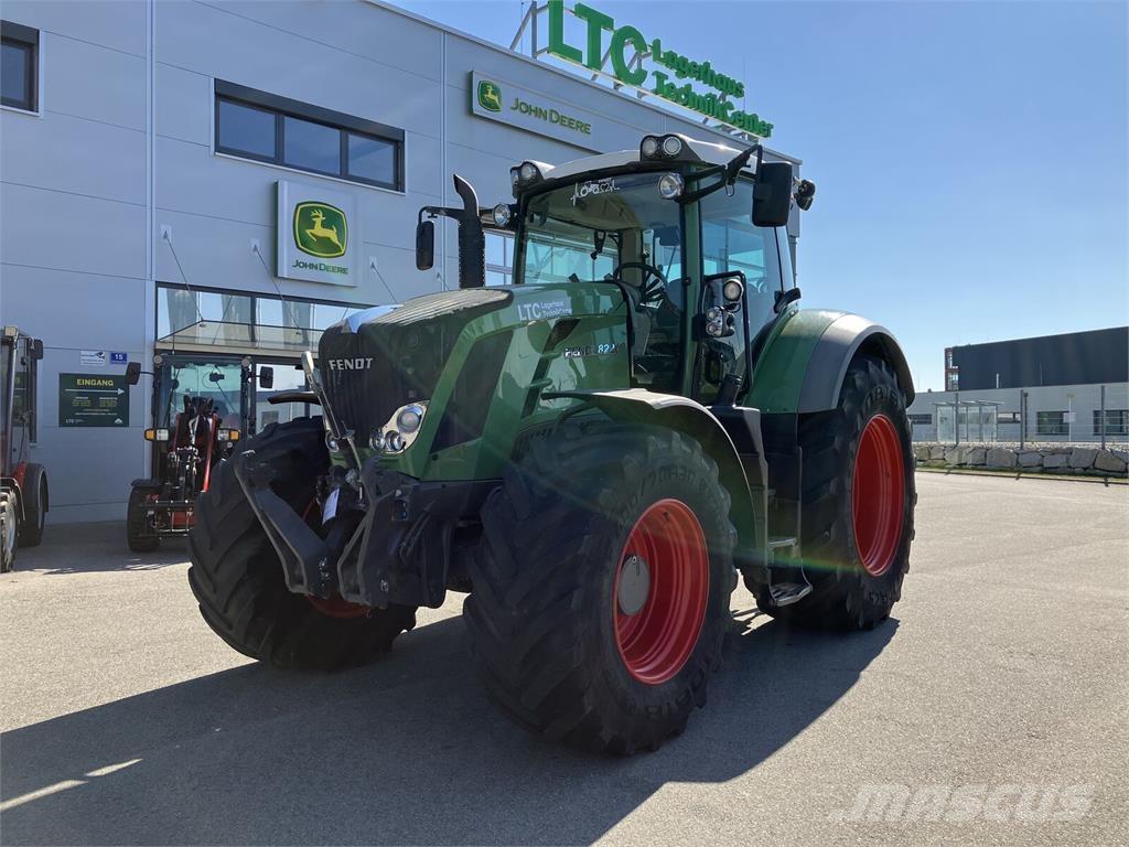 Fendt 822 Vario Трактори