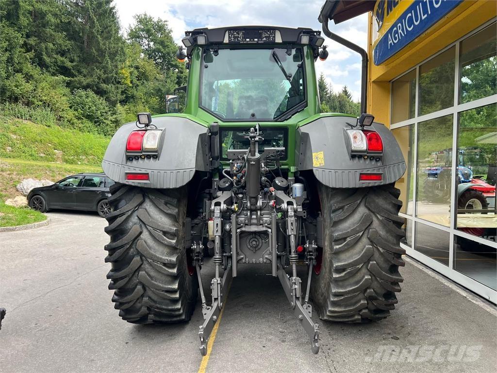 Fendt 930 Vario Трактори