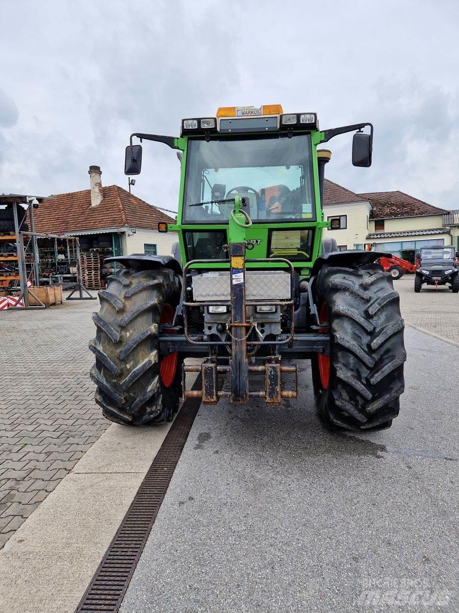Fendt Xylon 524 T Трактори