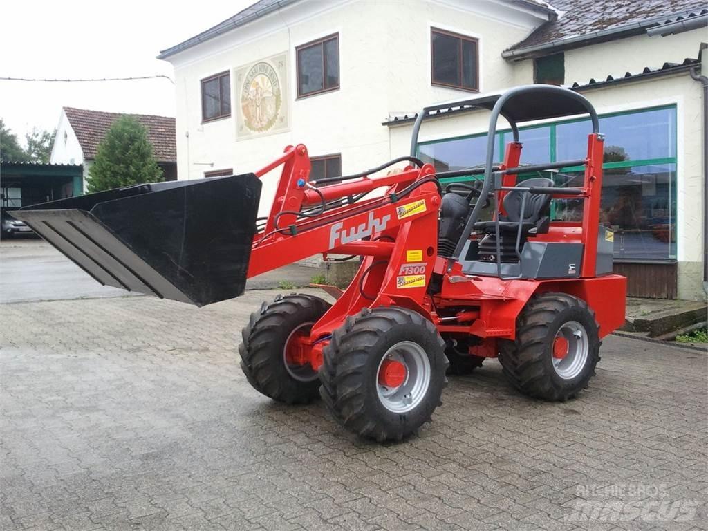 Fuchs F 1300 Челни товарачи и багери