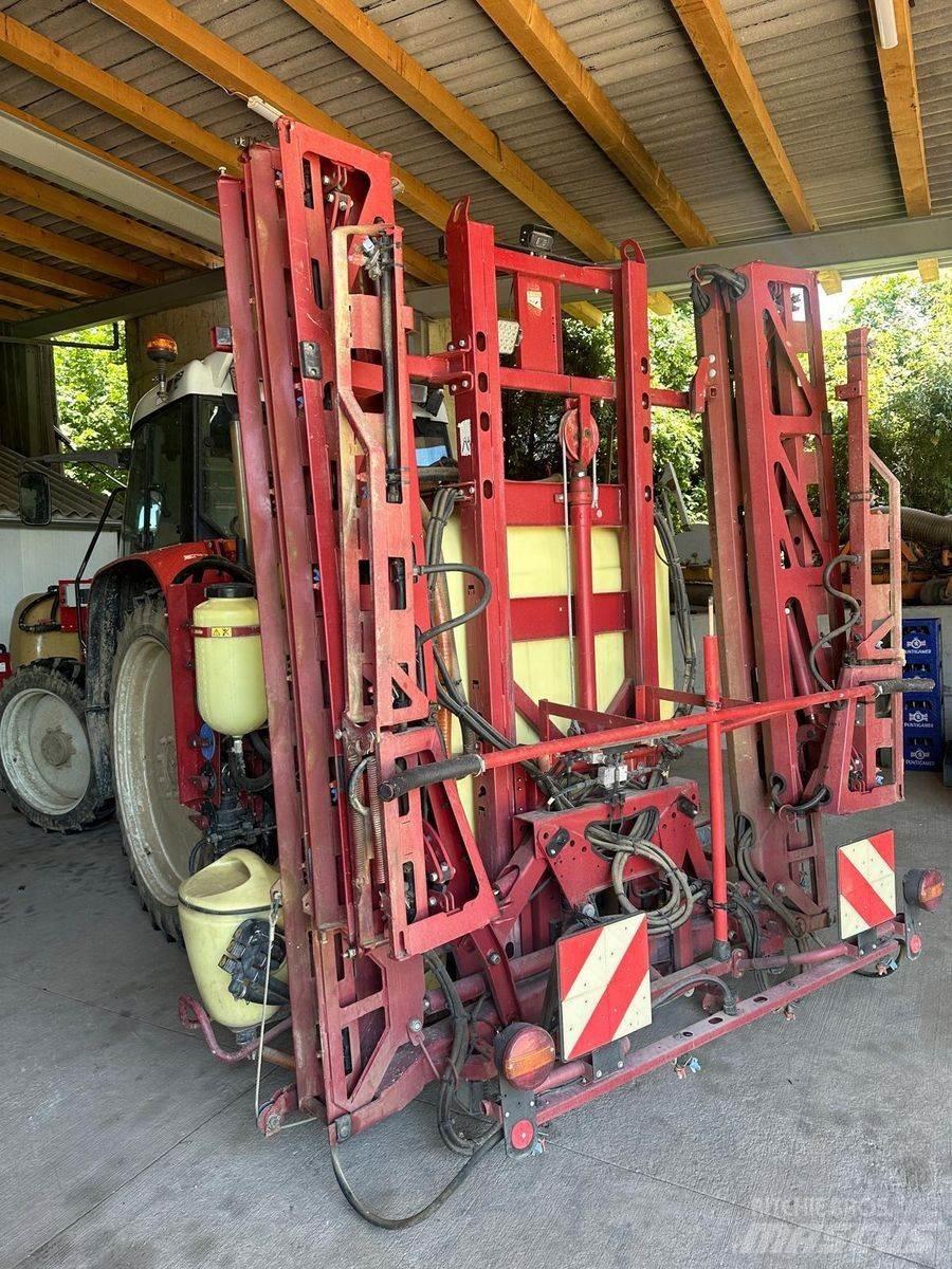 Hardi Master 1200 Прикачни пръскачки
