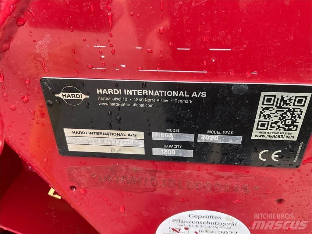 Hardi MEGA 1200 Прикачни пръскачки
