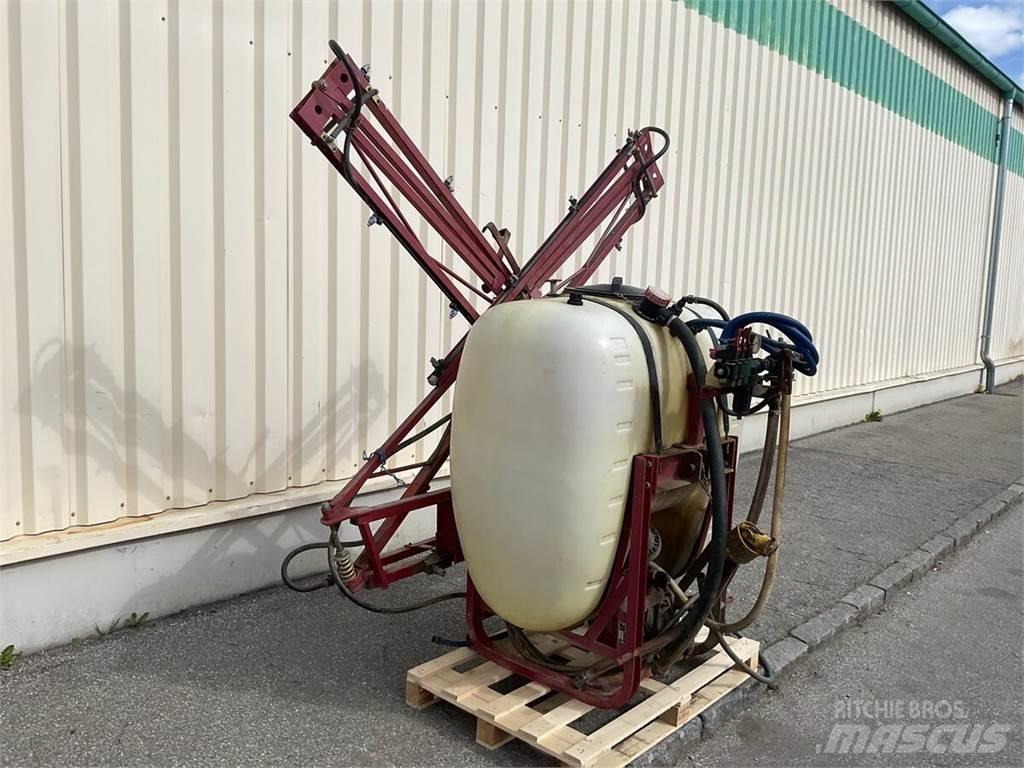 Hardi NK 600 Прикачни пръскачки
