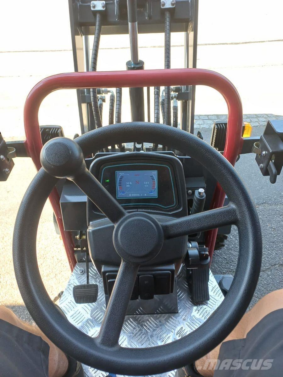  HL-500E Челни товарачи и багери