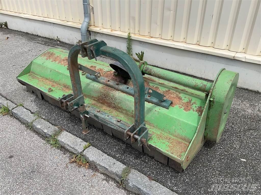 HMF CX 225 Стъблорезачки
