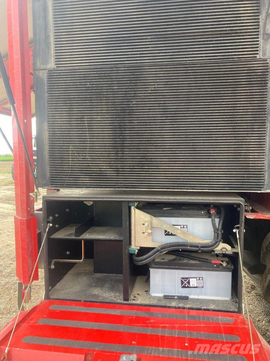 Holmer T4-30 Комбайни за корени