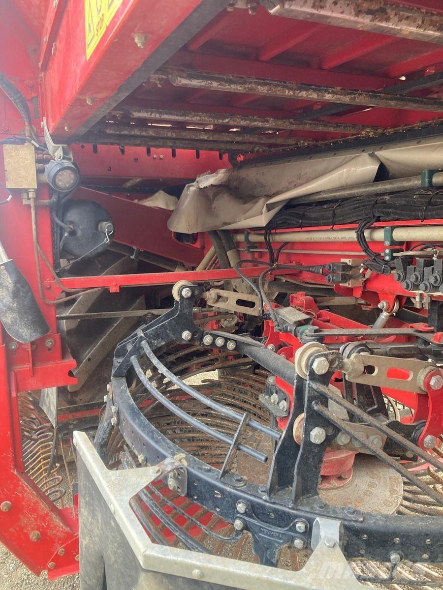 Holmer T4-30 Комбайни за корени