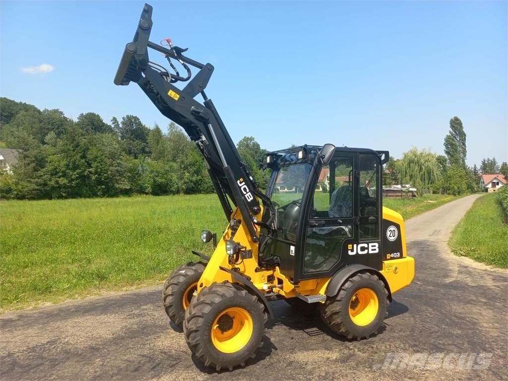 JCB 403 Agri Челни товарачи и багери
