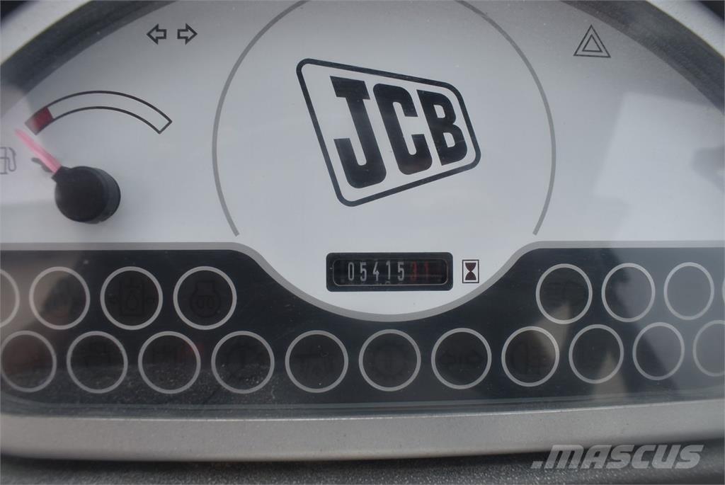JCB 406 Колесни товарачи