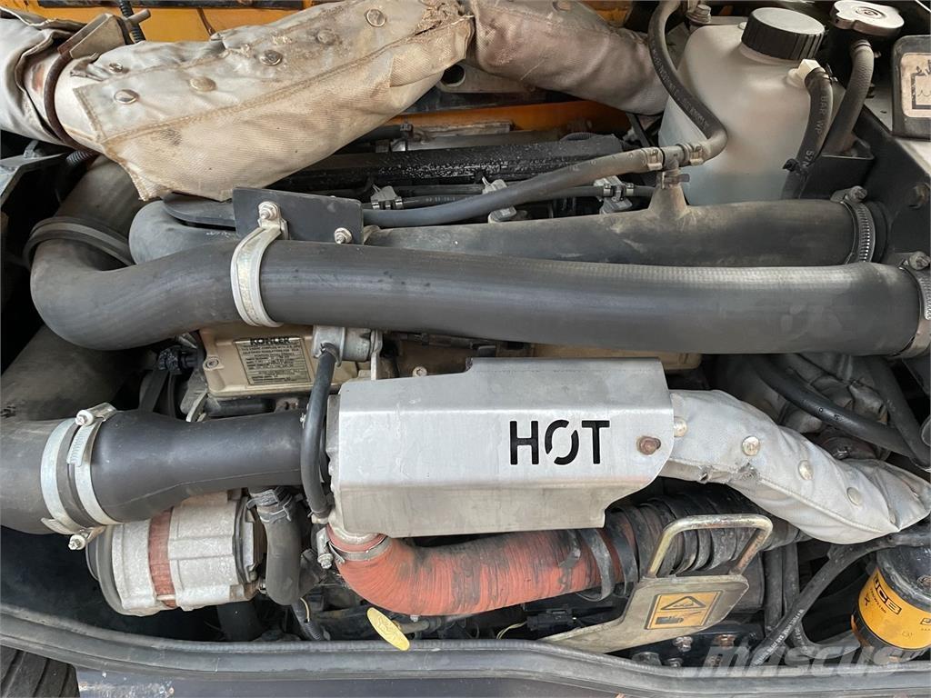 JCB 525 - 60 Телескопични товарачи