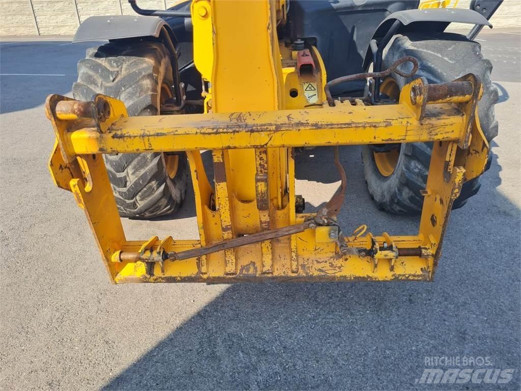 JCB 535 95 Телескопични товарачи