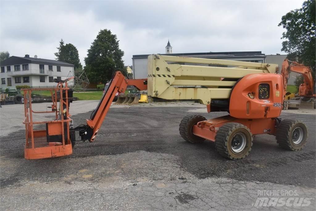 JLG 450AJ Съчленени стрелови подемници