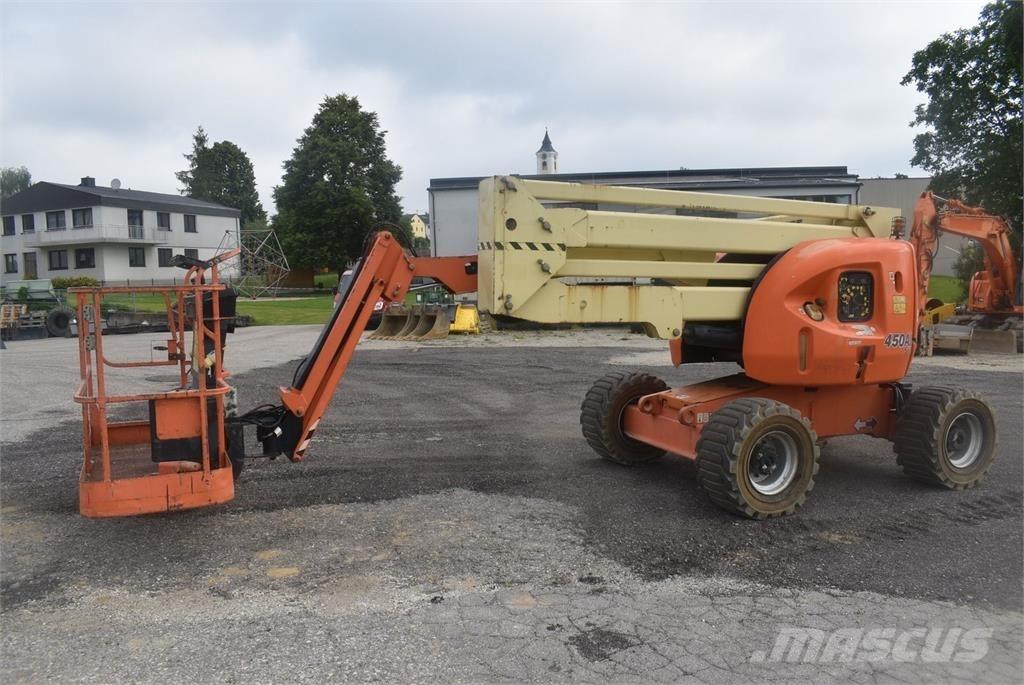 JLG 450AJ Съчленени стрелови подемници