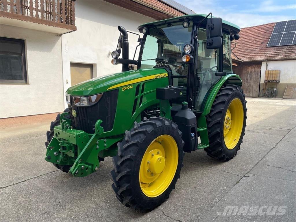 John Deere 5100M Трактори