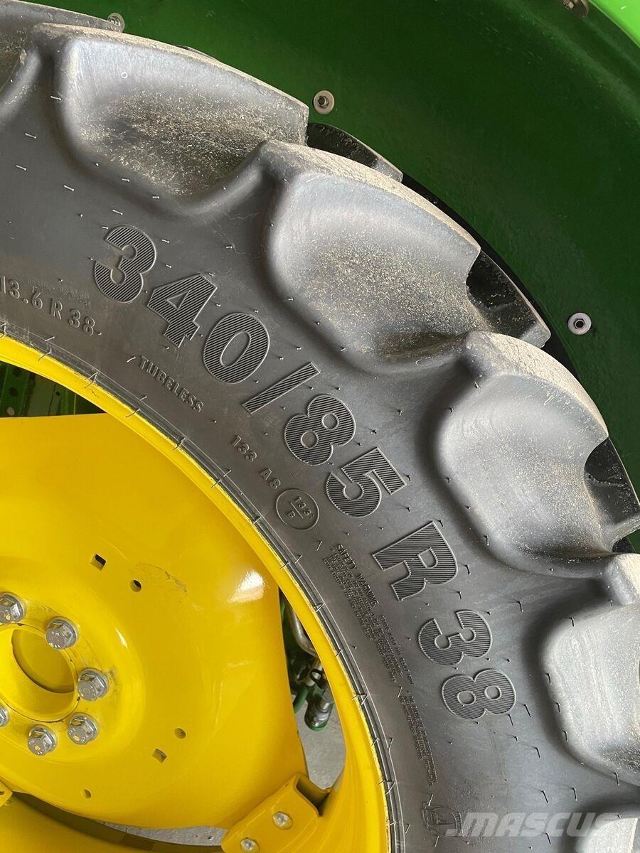 John Deere 5100M Трактори