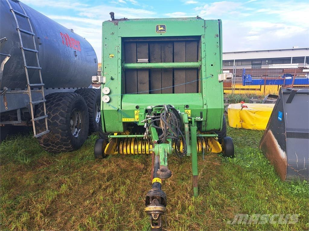 John Deere 570 Сламопреси за кръгли бали

