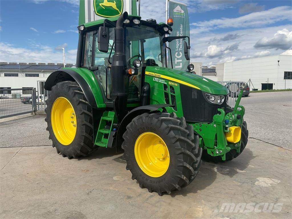 John Deere 6120M Трактори