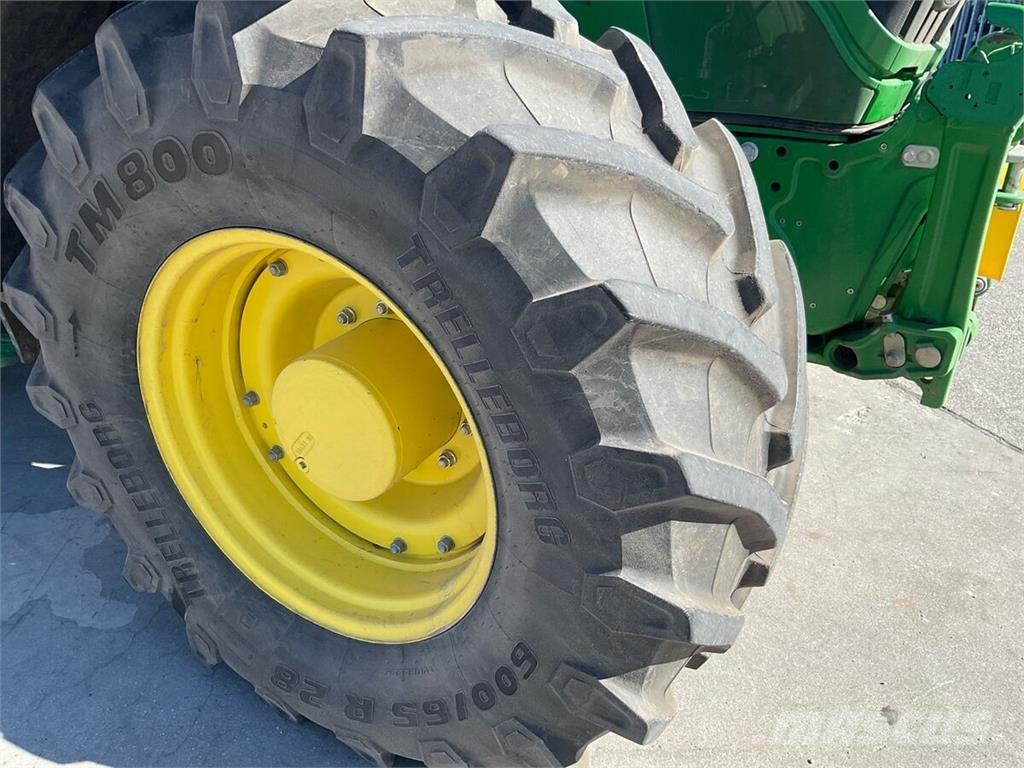 John Deere 6195R Трактори