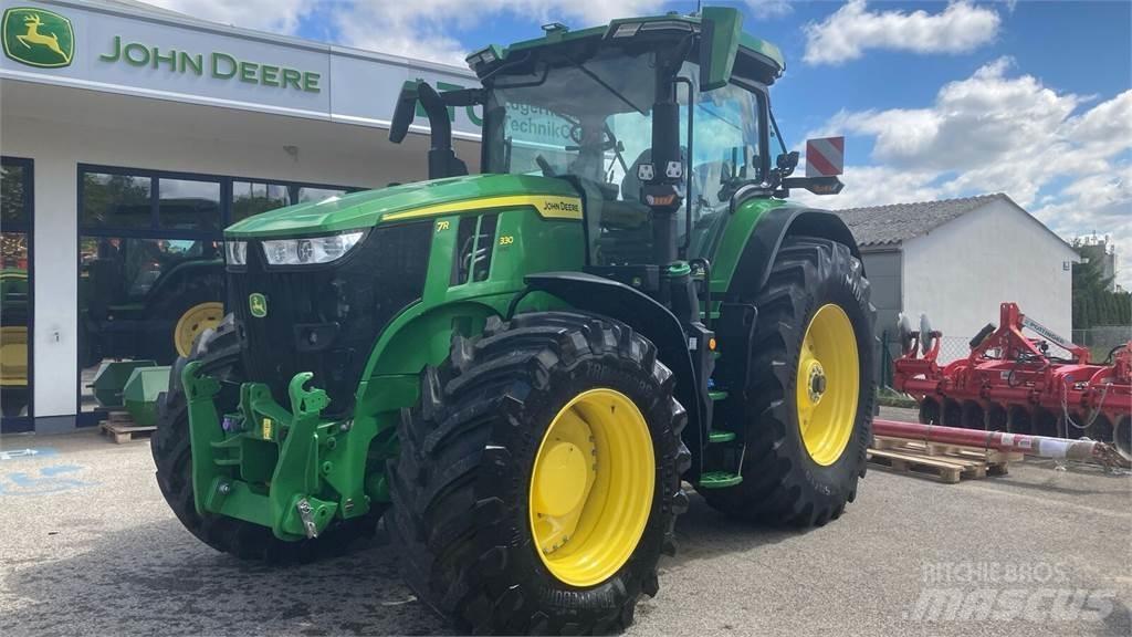 John Deere 7R 330 Трактори